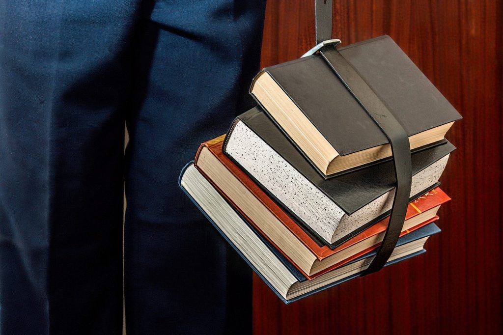 With These Helpful Tips, Moving for College Might Be Easier Than You Think 1 college